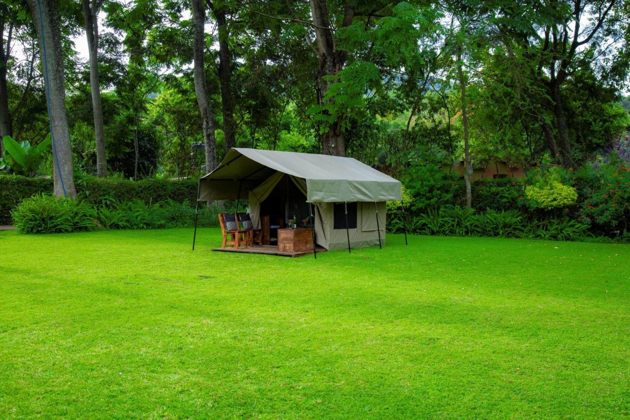 Africa Safari Camping Mto Wa Mbu Esterno foto